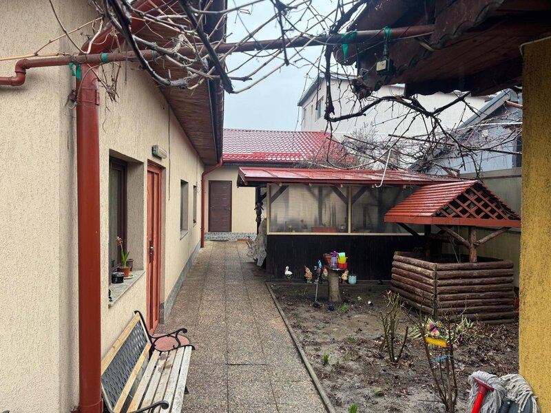 Voluntari Strada Florilor 18