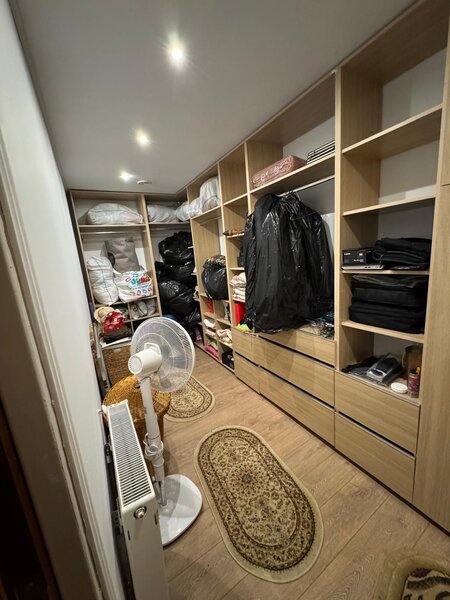 Voluntari Strada Florilor 18